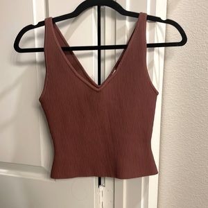 Aritzia Babaton Sculpt Knit Double V Tank